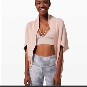 Lululemon Exaltation Wrap